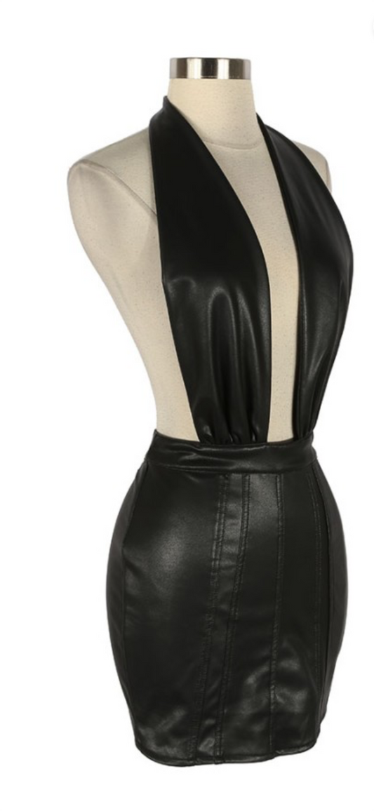 Backout leather skirt